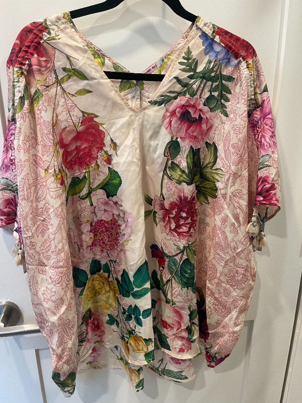 Johnny Was Silk Rose Themed Top sz XL